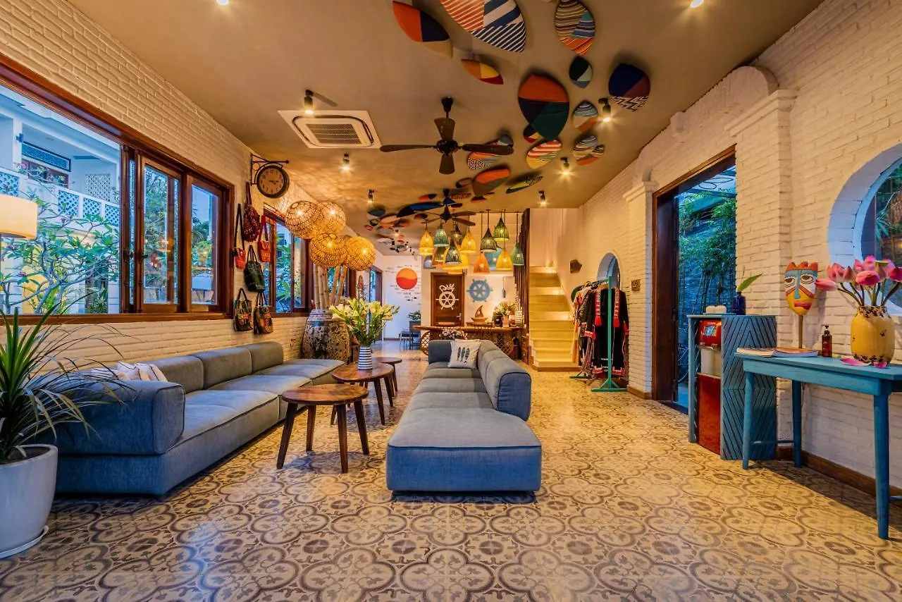Beachside Boutique Resort Hoi An Hotel