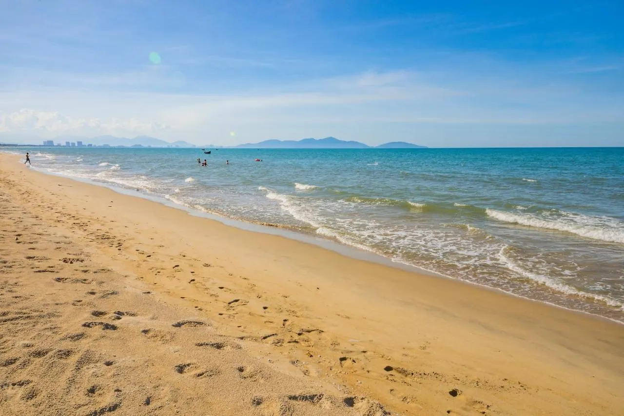 Beachside Boutique Resort Hoi An