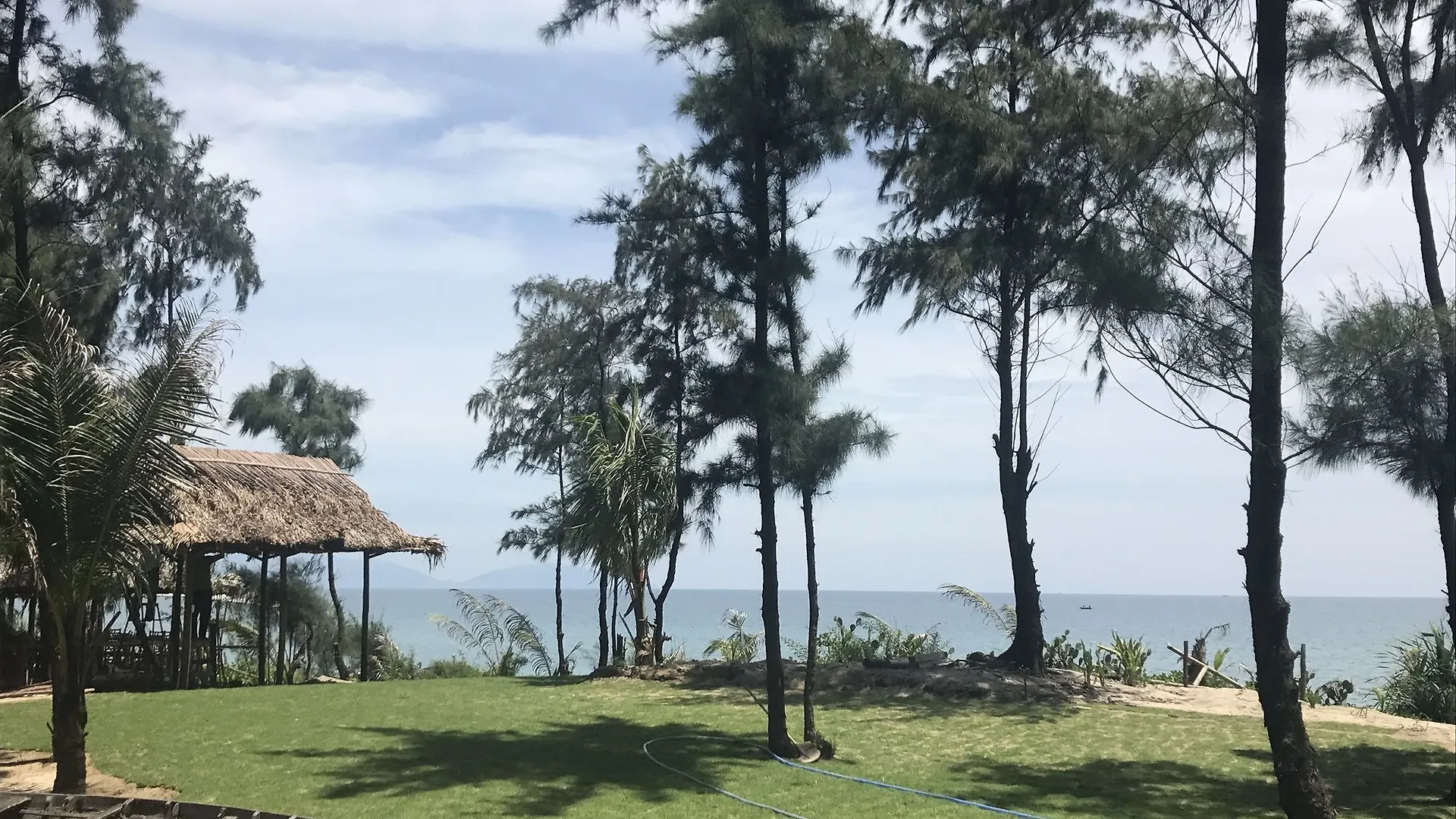 Beachside Boutique Resort Hoi An Hotel
